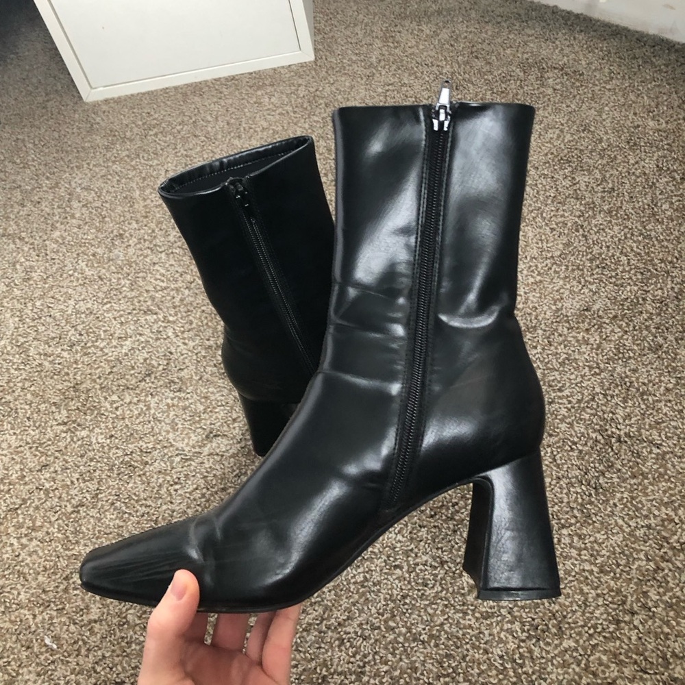 Jeffrey Campbell Boots Size 8.5